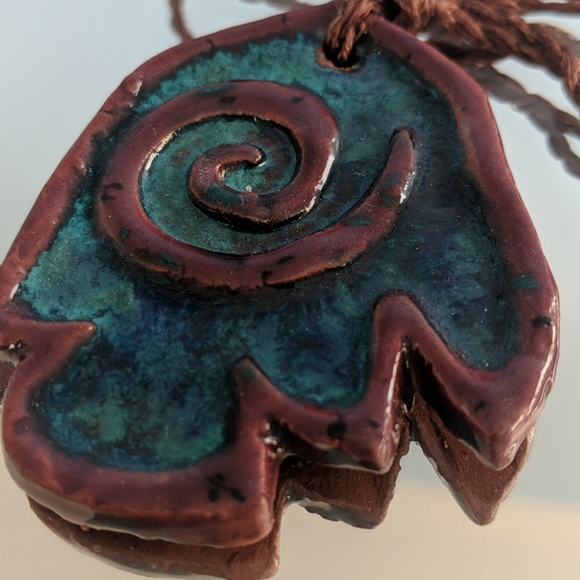 Ceramic necklace - Picture 2 of 2